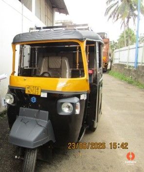 AA2020-3.jpg 2026 Piaggio Ape AUTO DX CLS OBD2B