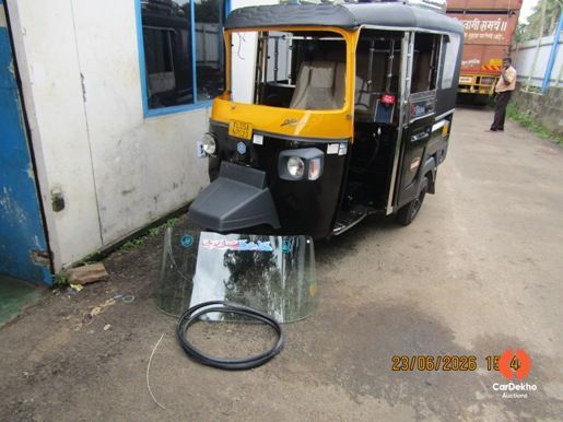 AA2022-3.jpg 2026 Piaggio Ape AUTO DX CLS OBD2B