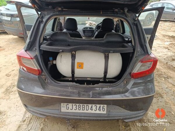 AA2055-1.jpg 2022 Tata Tiago CNG XZ+ 1.2 RTN BS6