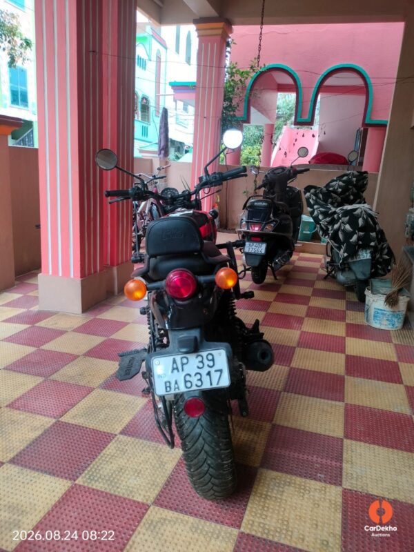 AA207-2.jpg 2025 Royal Enfield Hunter 350