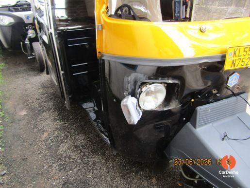 AA207-5.jpg 2026 Piaggio Ape AUTO DX CLS OBD2B