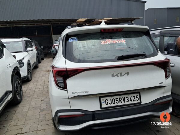 AA207.jpg 2023 Kia Carens D1.5 IMT PRESTIGE PLUS 7
