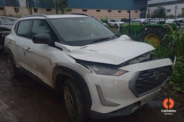 CP203.jpg 2023 Nissan Magnite MT XL