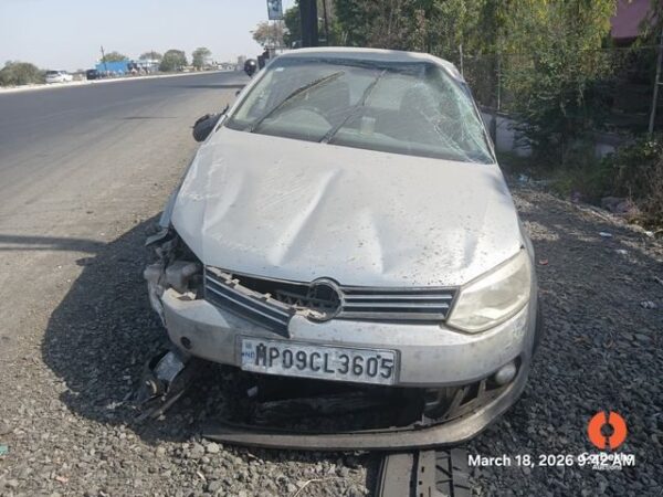 CR2019-1.jpg 2012 Volkswagen Vento 1.6CR