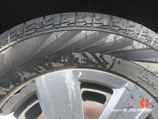 CR2036-1.jpg 2012 Volkswagen Vento 1.6CR