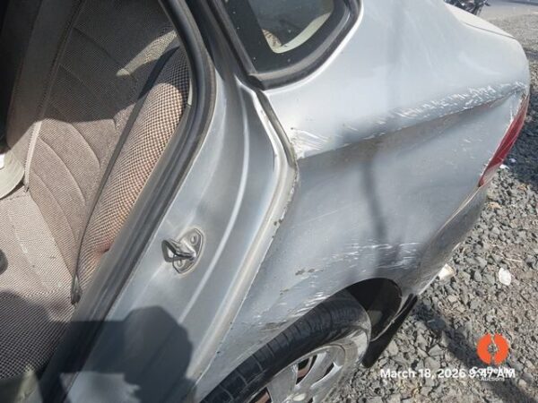 CR2053.jpg 2012 Volkswagen Vento 1.6CR