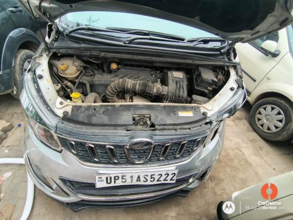 2018 Mahindra Marazzo 7 STR M8