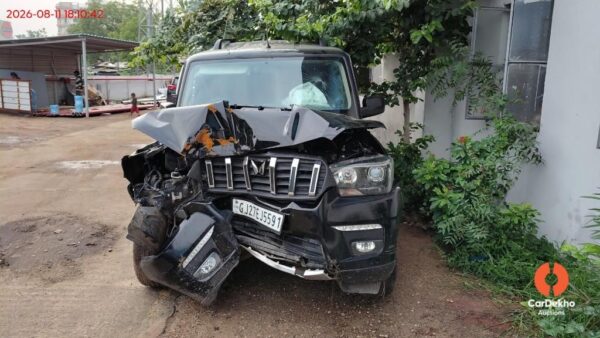 Front20Side20Vehicle20Photo_2026-08-112018_26_53.0_392934625.jpg 2026 Mahindra Scorpio CLASSIC S11 MT 7S