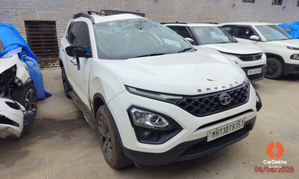 IMG_20260806_115302.jpg 2022 Tata Safari XZA+ 2.0L KRYOTEC BSVI