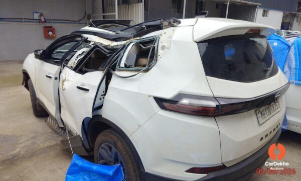 IMG_20260806_115346.jpg 2022 Tata Safari XZA+ 2.0L KRYOTEC BSVI