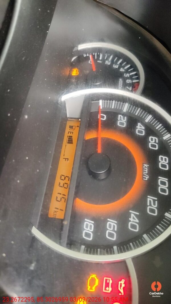 JH01BN6698_Odometer_PM01482090_p1_img1_387bf3.jpeg 2015 Maruti Wagon R VXI BS IV