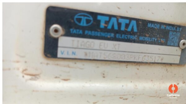 KA20ME9452-0-9.jpg 2023 Tata Tiago EV XT