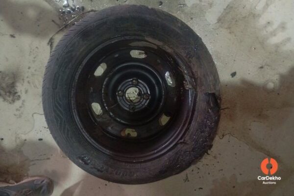 KO2012066.jpg 2023 Nissan Magnite MT XL