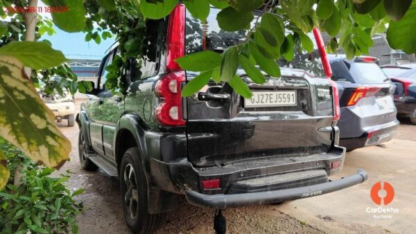 Left20Rear20Vehicle20Photo_2026-08-112018_26_58.0_392934635.jpg 2026 Mahindra Scorpio CLASSIC S11 MT 7S