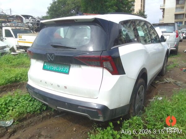 Photos2011.jpg 2026 Mahindra XEV 9S THREE B79 7 STR
