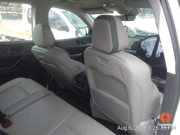 Photos2024.jpg 2026 Mahindra XEV 9S THREE B79 7 STR