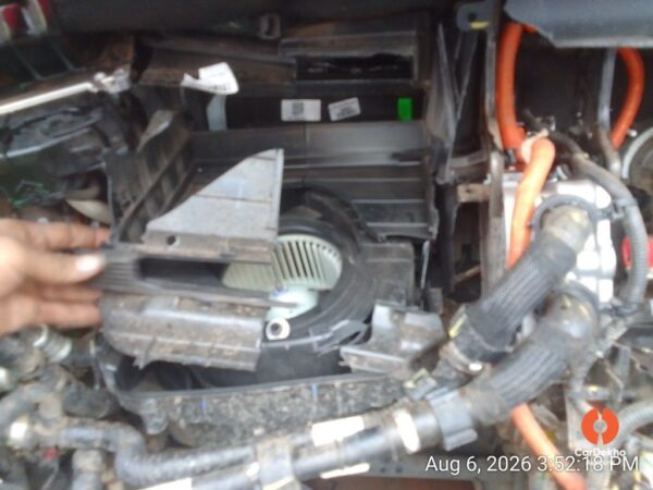 Photos2043.jpg 2026 Mahindra XEV 9S THREE B79 7 STR