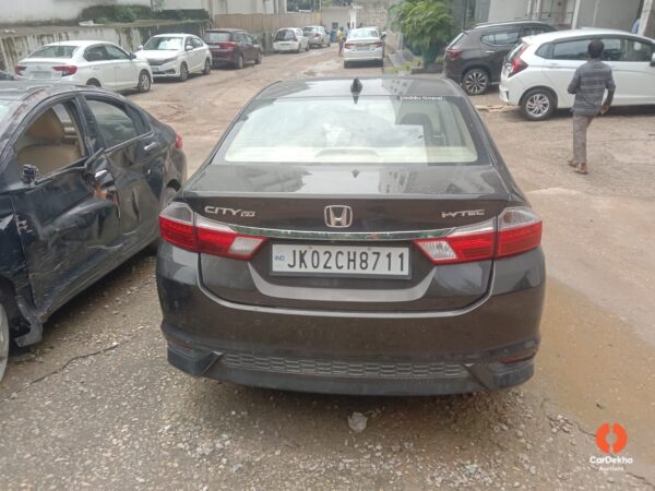 Pic2015.jpeg 2019 Honda City 1.5 VX MT (I-VTEC)
