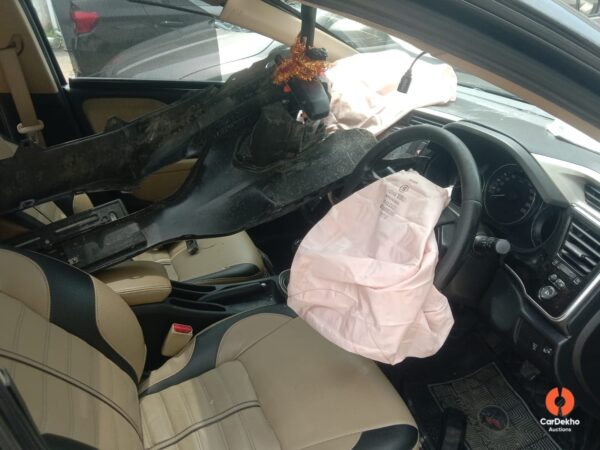 Pic204.jpeg 2019 Honda City 1.5 VX MT (I-VTEC)