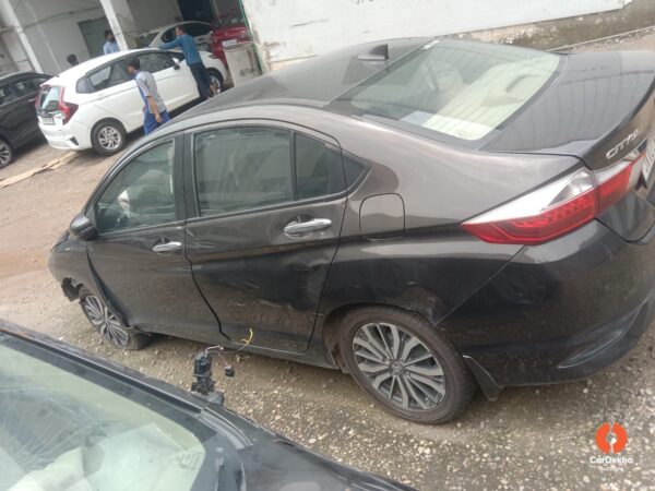 Pic209.jpeg 2019 Honda City 1.5 VX MT (I-VTEC)