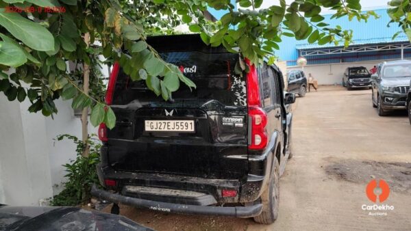 Rear20Side20Vehicle20Photo_2026-08-112018_26_56.0_392934610.jpg 2026 Mahindra Scorpio CLASSIC S11 MT 7S
