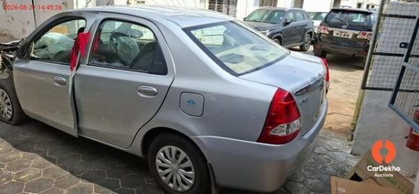 Rear20Side20Vehicle20Photo_2026-08-212015_11_32.0_394794570.jpg 2015 Toyota Etios GD(M) BSIV