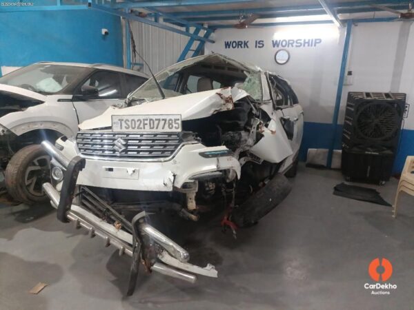 Right20Front20Side20Vehicle20Photo_2026-07-082018_32_25.0_386416978.jpg 2020 Maruti Ertiga SMART HYBRID VXI
