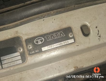 SAME2045.jpg 2011 Tata Safari MINOR FACELIFT GX-4X2