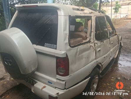 SAME205.jpg 2011 Tata Safari MINOR FACELIFT GX-4X2