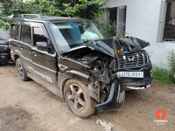 Vehicle_Photographs_2026-08-112018_51_44.0_392943669.jpg 2026 Mahindra Scorpio CLASSIC S11 MT 7S