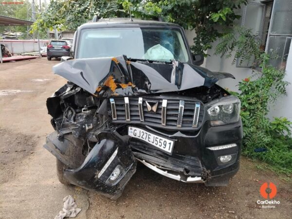 Vehicle_Photographs_2026-08-112018_51_44.0_392943686.jpg 2026 Mahindra Scorpio CLASSIC S11 MT 7S