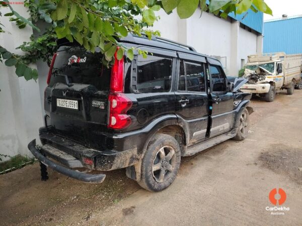 Vehicle_Photographs_2026-08-112018_51_47.0_392943717.jpg 2026 Mahindra Scorpio CLASSIC S11 MT 7S