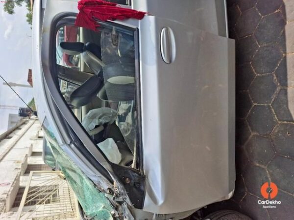 Vehicle_Photographs_2026-08-212015_31_52.0_394802150.jpg 2015 Toyota Etios GD(M) BSIV