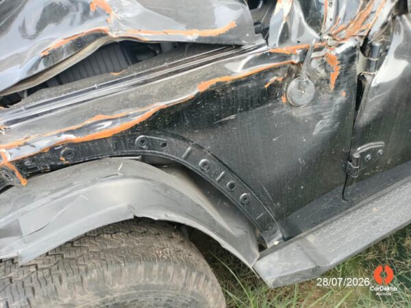 WhatsApp20Image202026-08-2020at2014.12.14.jpeg 2025 Mahindra Thar LXT D MT 2WD 4S HT