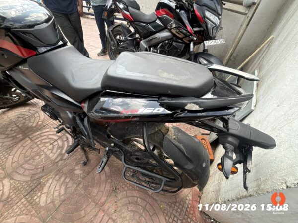 WhatsApp20Image202026-08-2220at205.33.2220PM201_sal.jpeg 2026 Bajaj PULSAR NS 160