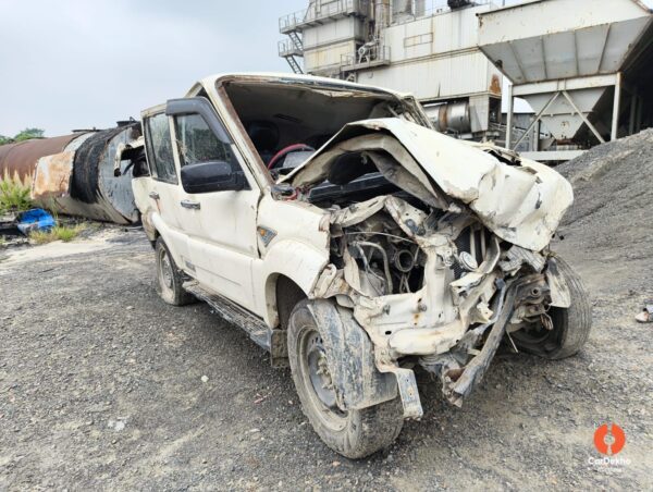 2017 Mahindra Scorpio S6 PLUS